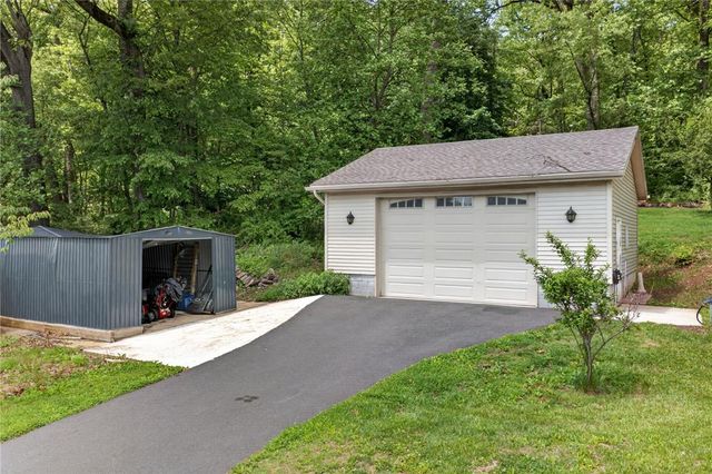 1625 Rosalie Drive, Lower Saucon Twp, PA 18055