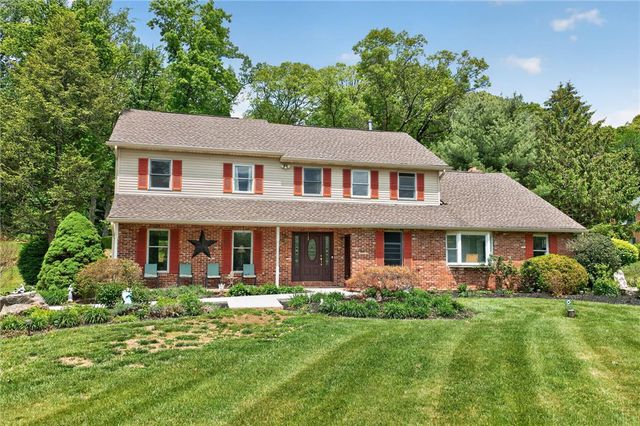 1625 Rosalie Drive, Lower Saucon Twp, PA 18055