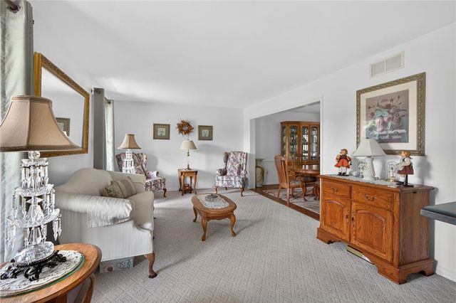 1625 Rosalie Drive, Lower Saucon Twp, PA 18055