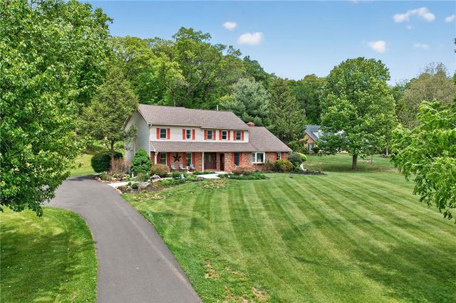 1625 Rosalie Drive, Lower Saucon Twp, PA 18055