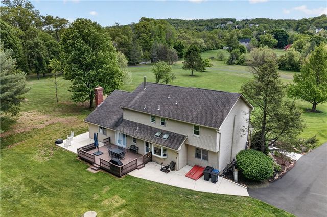 1625 Rosalie Drive, Lower Saucon Twp, PA 18055
