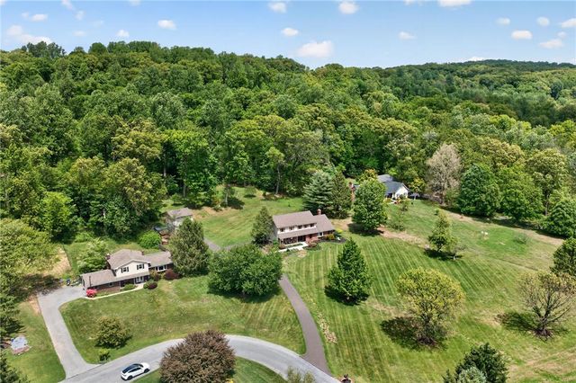 1625 Rosalie Drive, Lower Saucon Twp, PA 18055