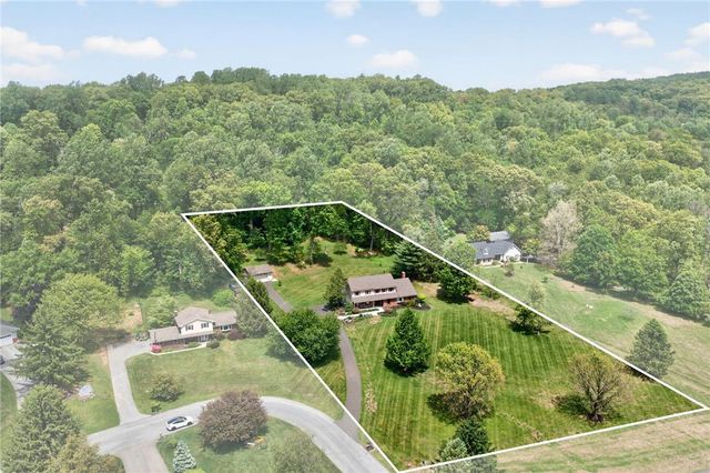 1625 Rosalie Drive, Lower Saucon Twp, PA 18055