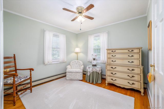 68 Broadway, Malverne, NY 11565