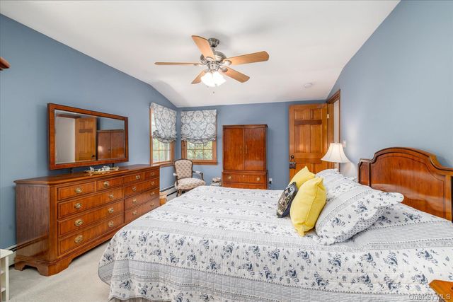 68 Broadway, Malverne, NY 11565