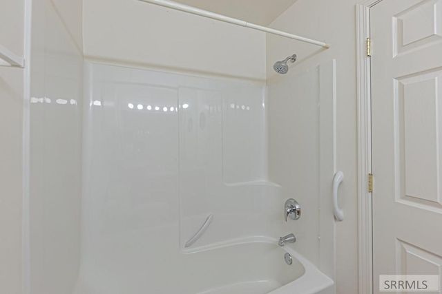 5040 S Vintage Lane, Ammon, ID 83406