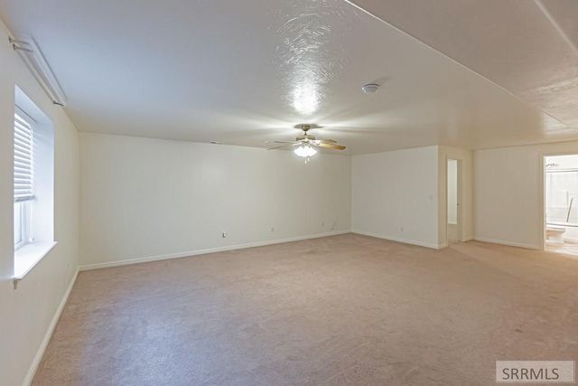 5040 S Vintage Lane, Ammon, ID 83406