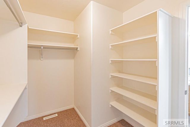 5040 S Vintage Lane, Ammon, ID 83406