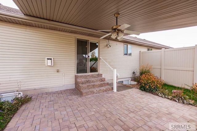 5040 S Vintage Lane, Ammon, ID 83406