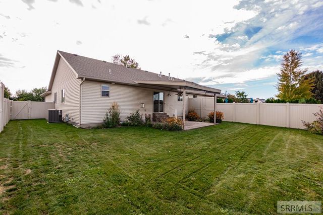 5040 S Vintage Lane, Ammon, ID 83406