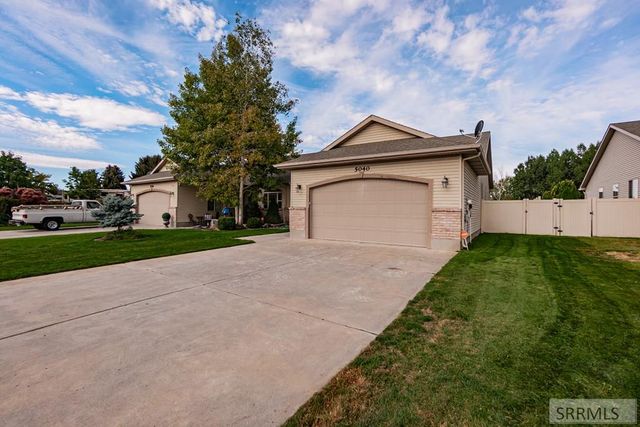 5040 S Vintage Lane, Ammon, ID 83406