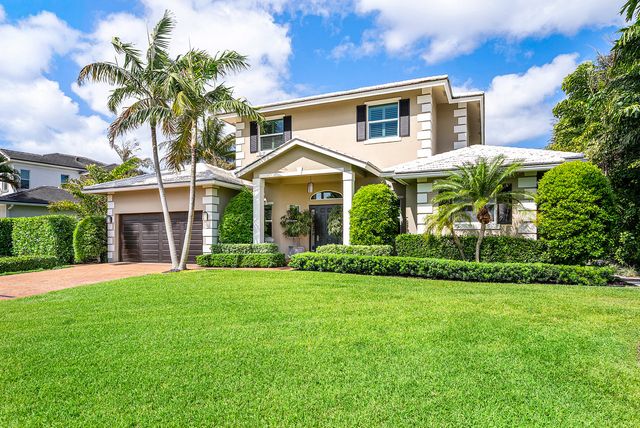 33 Spanish River Drive, Ocean Ridge, FL 33435