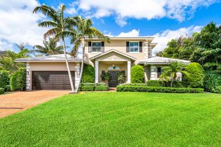 33 Spanish River Drive, Ocean Ridge, FL 33435