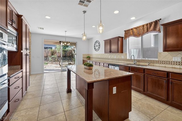 1149 Oberlin Court, Las Vegas, NV 89135