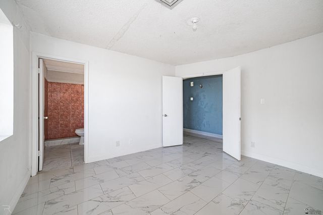 1076 S 13 AVE, Yuma, AZ 85364