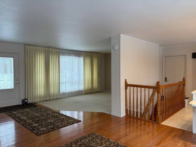 25675 County Road 24, Elkhart, IN 46517