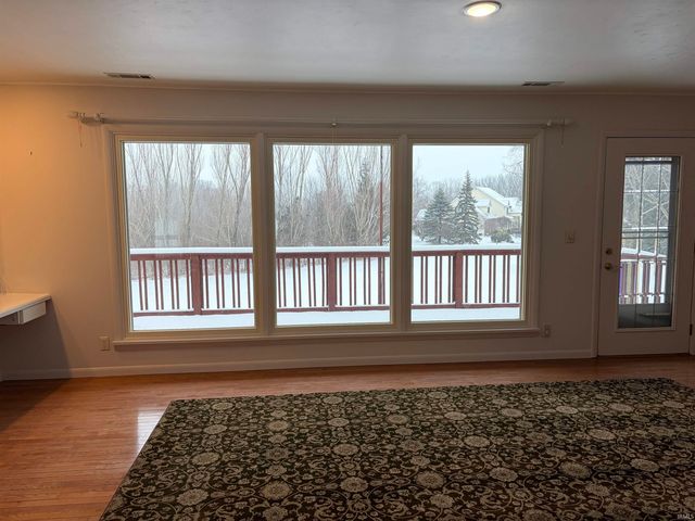 25675 County Road 24, Elkhart, IN 46517