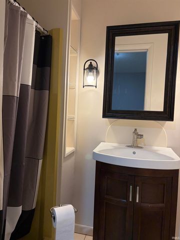 25675 County Road 24, Elkhart, IN 46517