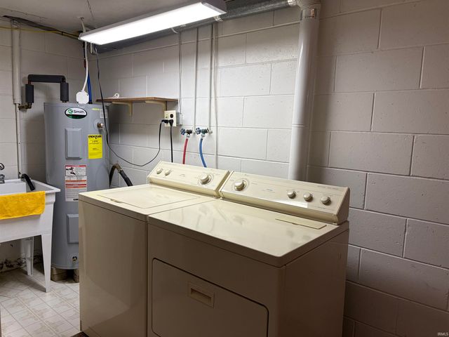 25675 County Road 24, Elkhart, IN 46517