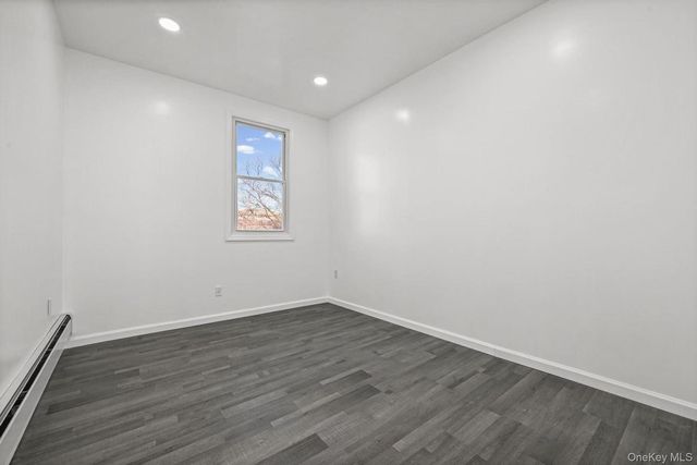 1814 120th Street, College Point, NY 11356