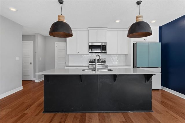 27614 Red Fox Street, Lee's Summit, MO 64086