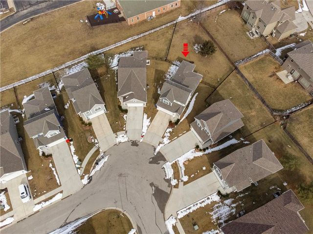 27614 Red Fox Street, Lee's Summit, MO 64086