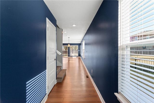 27614 Red Fox Street, Lee's Summit, MO 64086