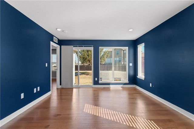 27614 Red Fox Street, Lee's Summit, MO 64086