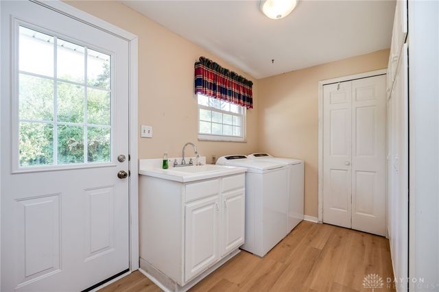8030 Paragon Road, Dayton, OH 45458