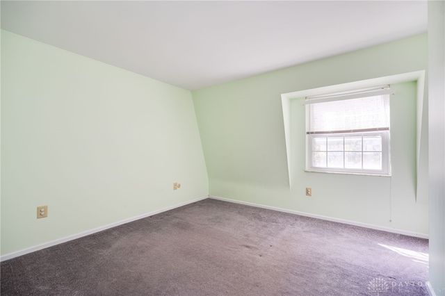 8030 Paragon Road, Dayton, OH 45458