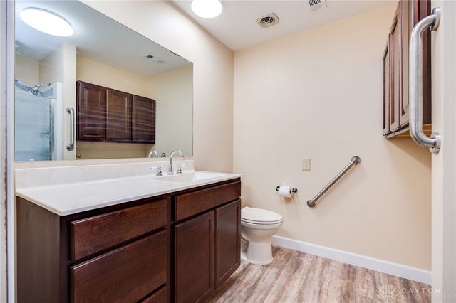 8030 Paragon Road, Dayton, OH 45458