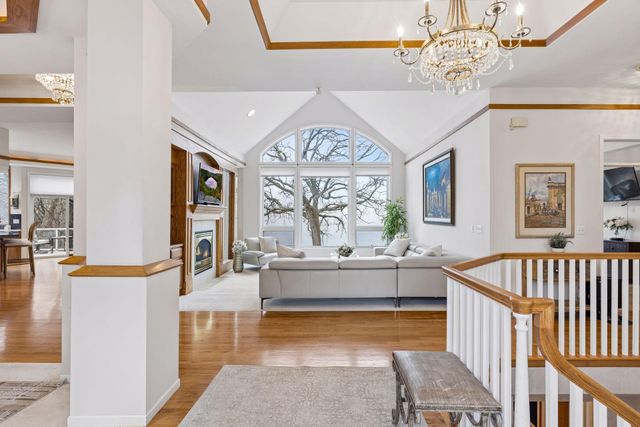 4367 Lexington Avenue N, Arden Hills, MN 55126