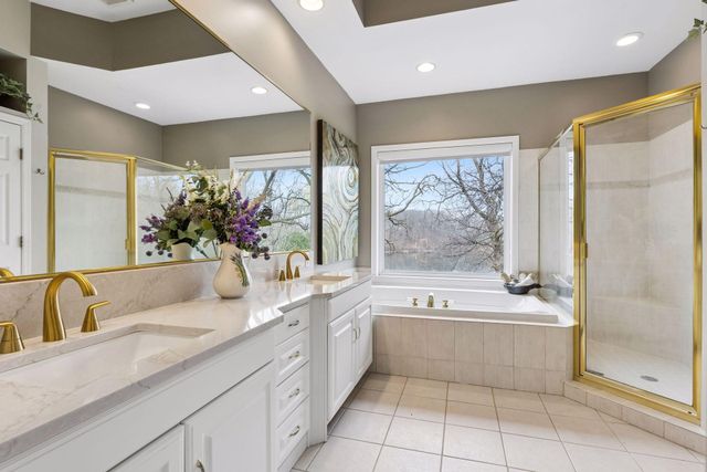 4367 Lexington Avenue N, Arden Hills, MN 55126