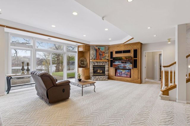 4367 Lexington Avenue N, Arden Hills, MN 55126