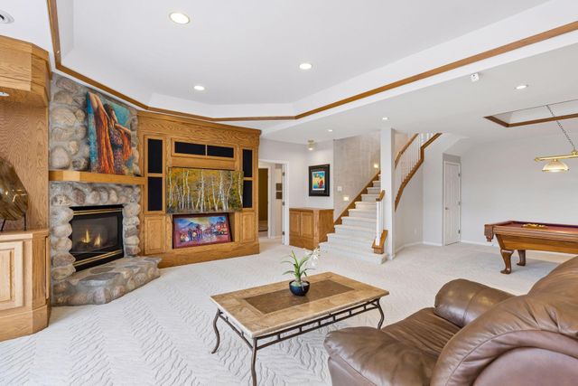 4367 Lexington Avenue N, Arden Hills, MN 55126