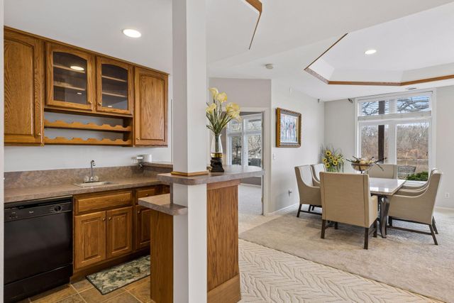 4367 Lexington Avenue N, Arden Hills, MN 55126