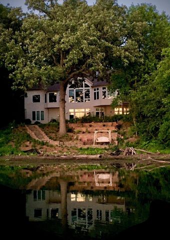 4367 Lexington Avenue N, Arden Hills, MN 55126