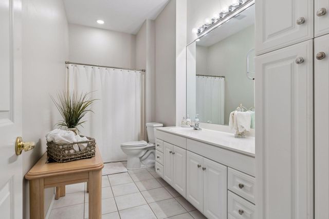 4367 Lexington Avenue N, Arden Hills, MN 55126