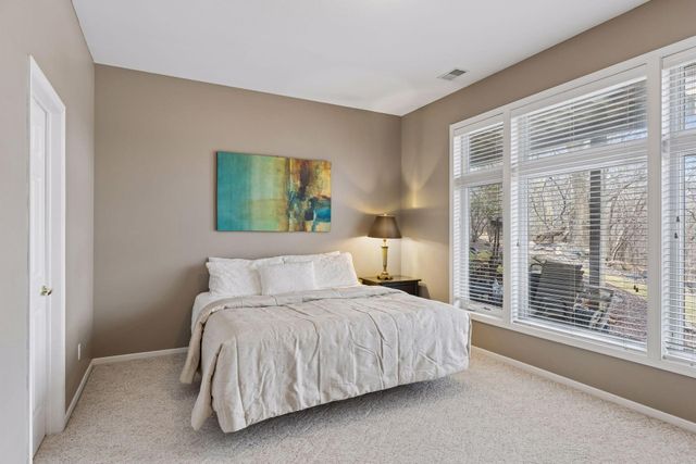 4367 Lexington Avenue N, Arden Hills, MN 55126