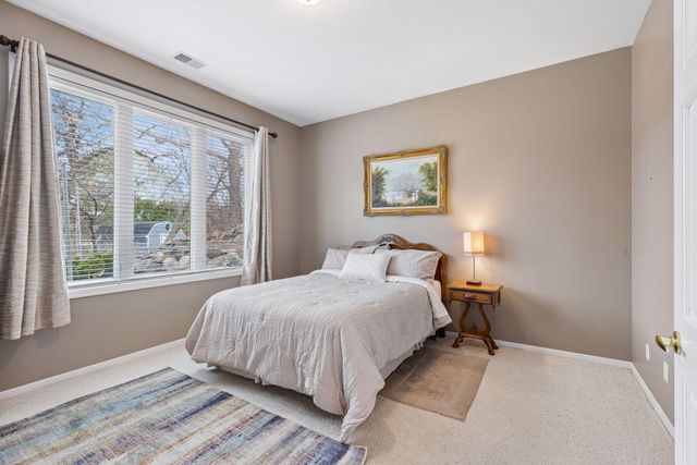 4367 Lexington Avenue N, Arden Hills, MN 55126