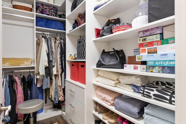 2116 Bradford Mill Court, Apex, NC 27539