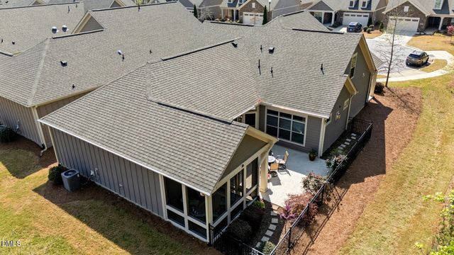 2116 Bradford Mill Court, Apex, NC 27539