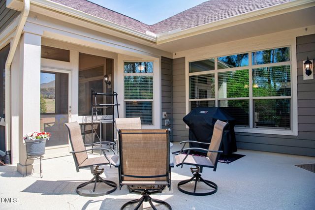 2116 Bradford Mill Court, Apex, NC 27539