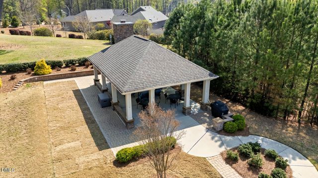 2116 Bradford Mill Court, Apex, NC 27539