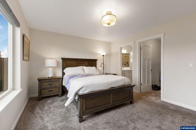 2045 SE Academy St, Dallas, OR 97338