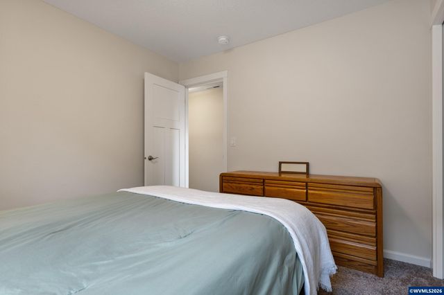 2045 SE Academy St, Dallas, OR 97338