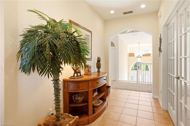 9151 Los Lagos CT 201, Bonita Springs, FL 34135