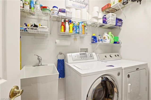 9151 Los Lagos CT 201, Bonita Springs, FL 34135