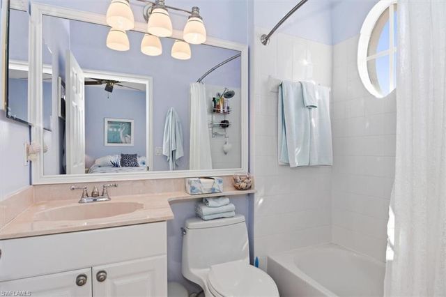 9151 Los Lagos CT 201, Bonita Springs, FL 34135