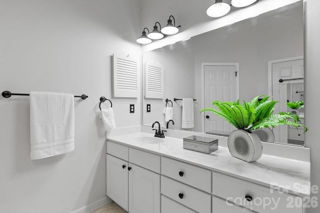 4002 Canbury Court, Charlotte, NC 28269